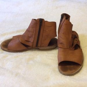 Free People Brown Leather Sandals, Size 8 (38) Made in Spain